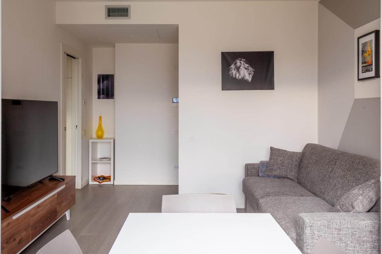 Bnbutler - Flavio Gioia, 5 - Appartamento Con Vista, Citylife Мілан Екстер'єр фото