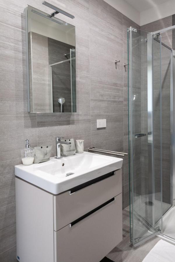 Bnbutler - Flavio Gioia, 5 - Appartamento Con Vista, Citylife Мілан Екстер'єр фото