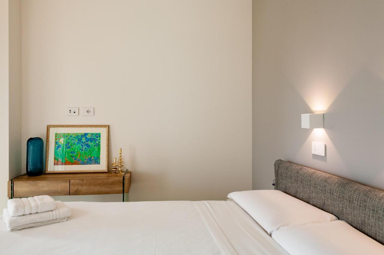 Bnbutler - Flavio Gioia, 5 - Appartamento Con Vista, Citylife Мілан Екстер'єр фото